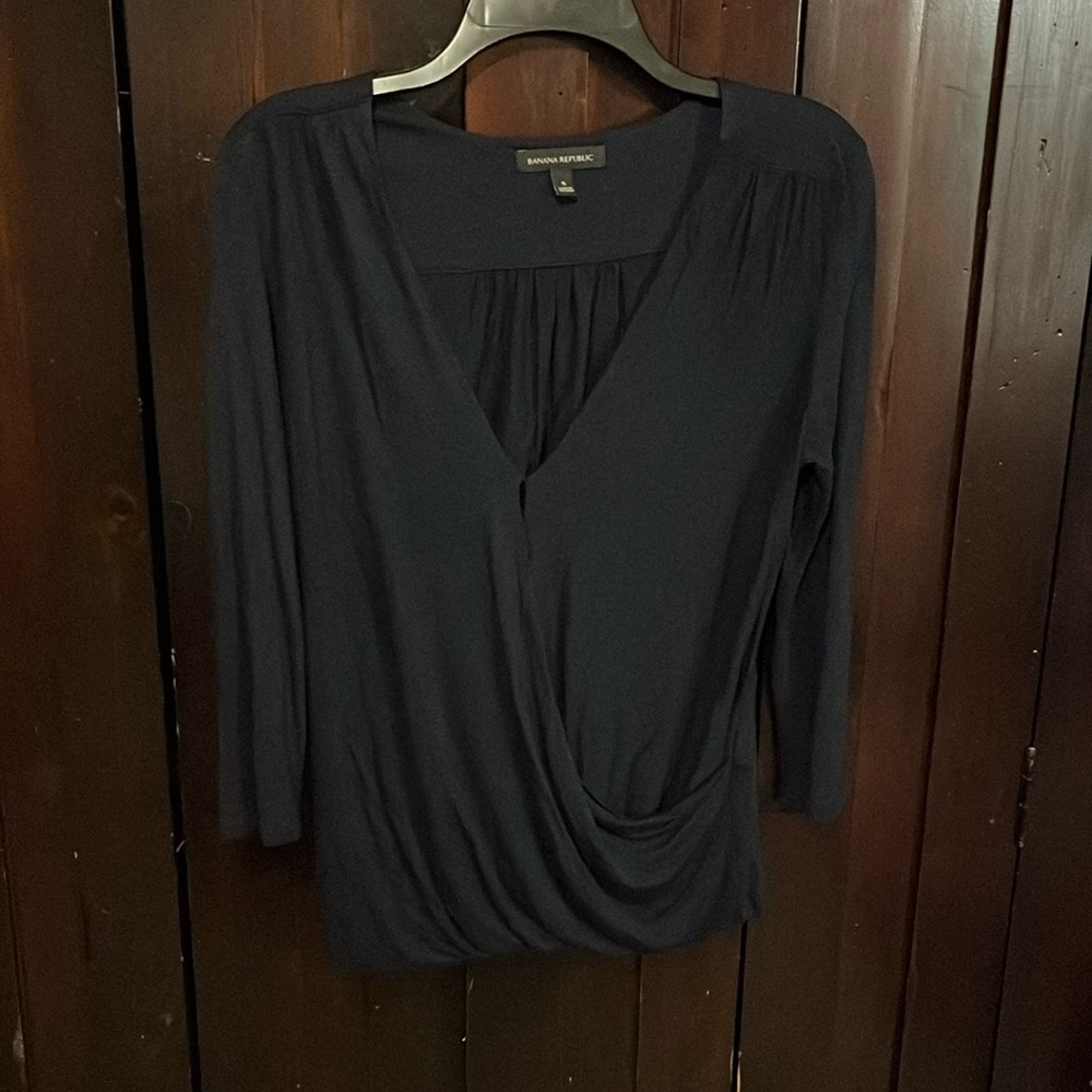Long sleeve crossover top